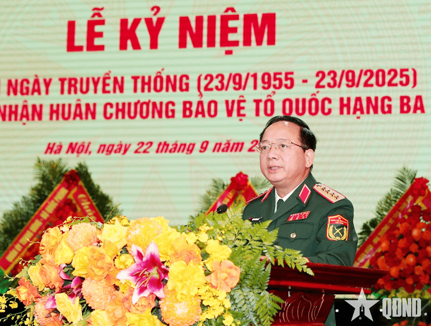 Đại tướng Trịnh Văn Quyết dự Lễ kỷ niệm 70 năm Ngày truyền thống Trường Đại học Văn hóa nghệ thuật Quân đội