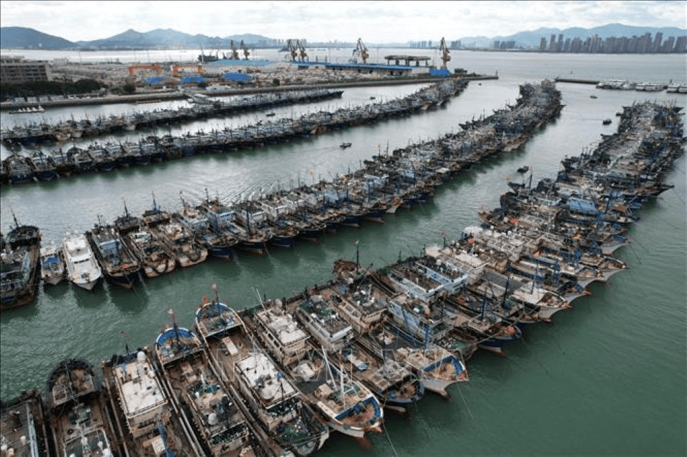 Quảng Đông (Trung Quốc) nâng mức ứng phó khẩn cấp cao nhất với siêu bão Ragasa