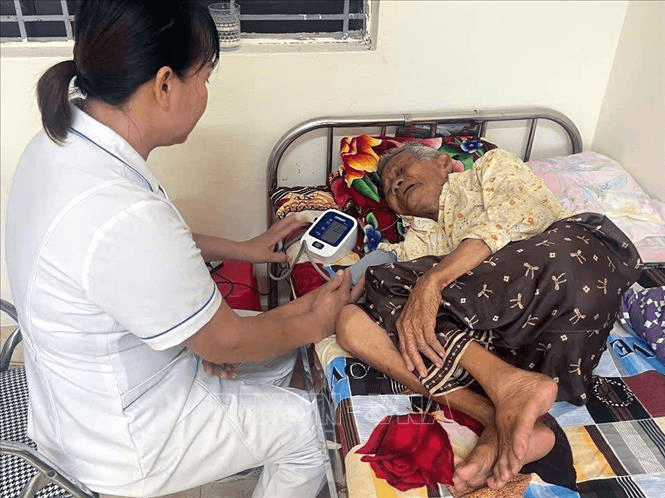 Các cơ sở y tế kích hoạt cao nhất các phương án ứng phó bão lũ