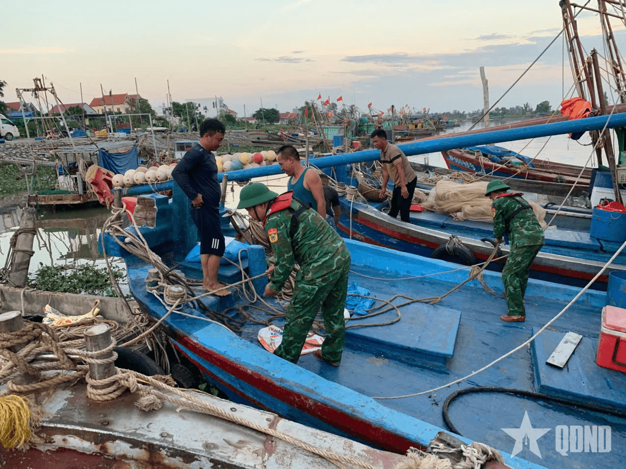 Bộ đội Biên phòng TP Hải Phòng nỗ lực ứng phó bão số 9