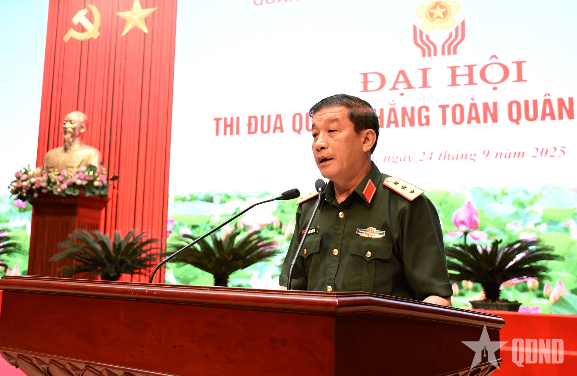 Thượng tướng Trương Thiên Tô chủ trì tổng duyệt chương trình Đại hội Thi đua Quyết thắng toàn quân lần thứ XI