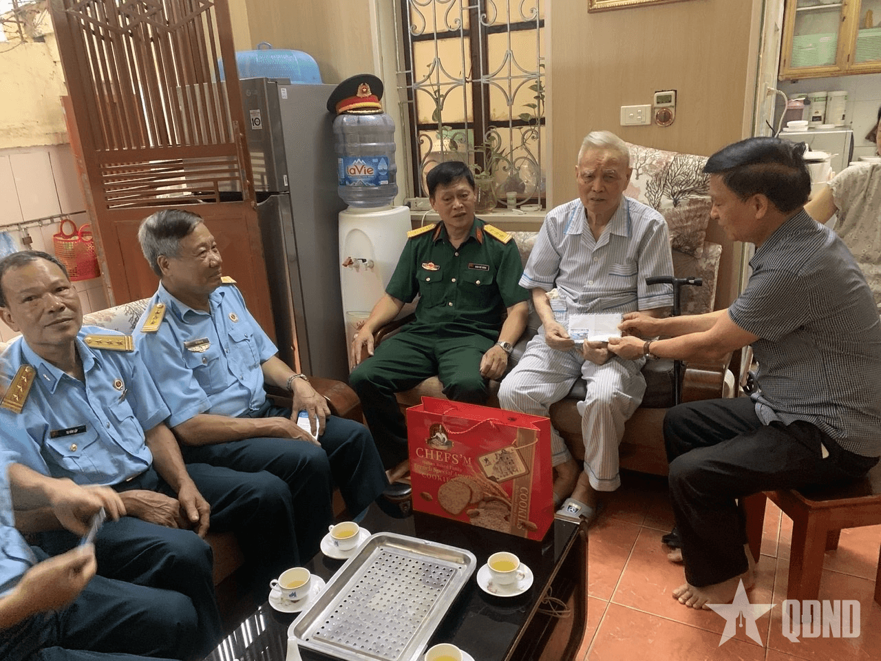 Hội Cựu chiến binh phường Phúc Lợi đi đầu trong xây dựng tổ chức đảng và chính quyền địa phương vững mạnh