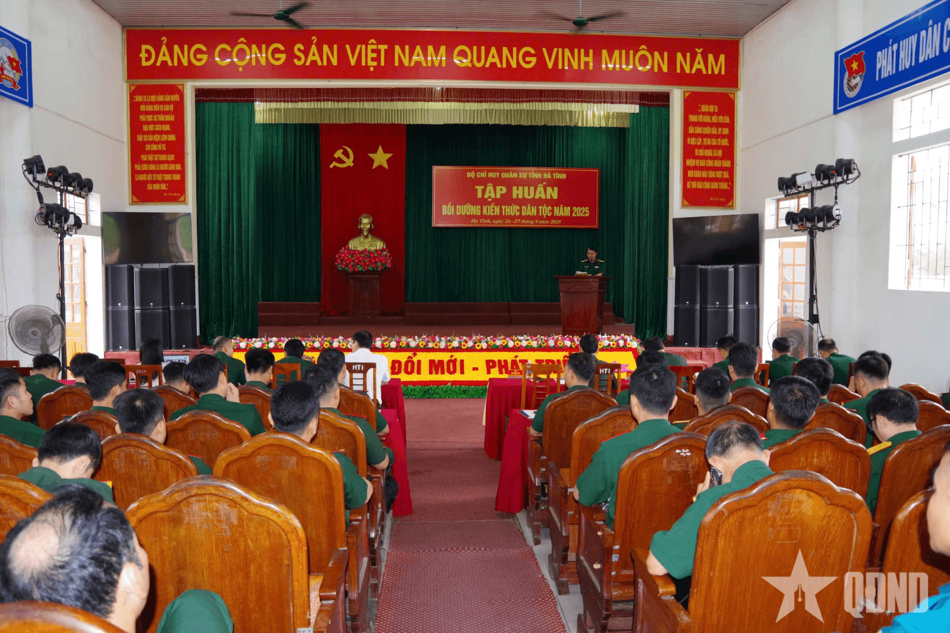 Bộ CHQS tỉnh Hà Tĩnh tổ chức bồi dưỡng kiến thức dân tộc năm 2025