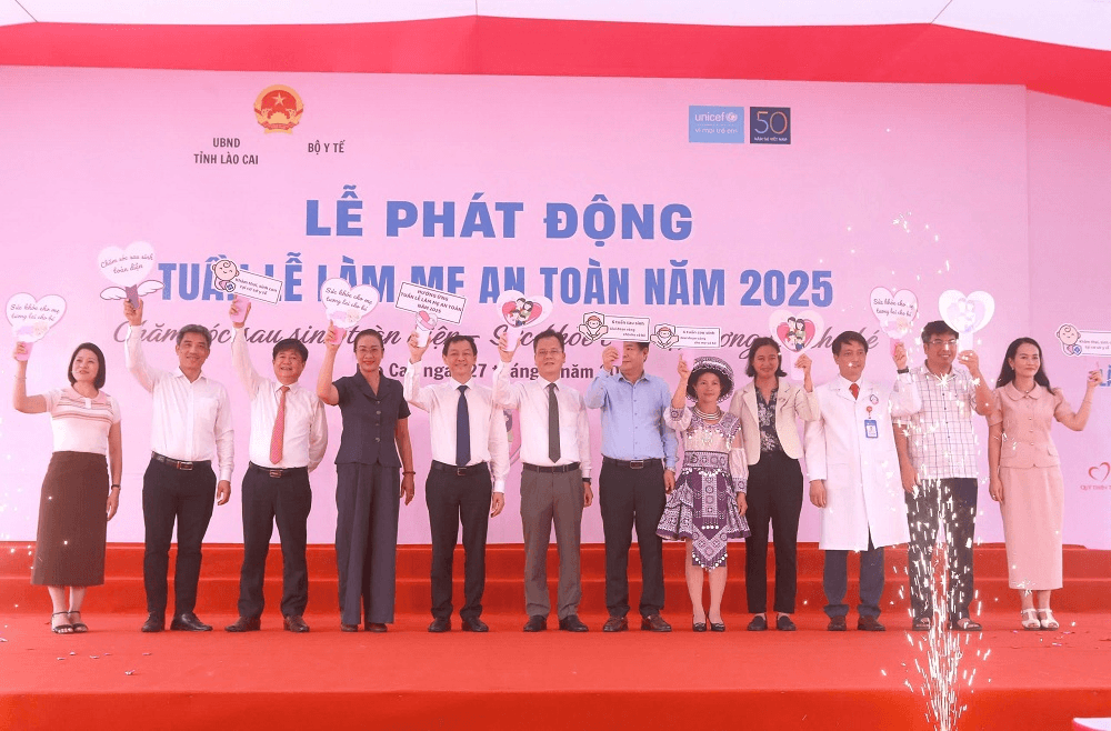 Phát động Tuần lễ làm mẹ an toàn năm 2025