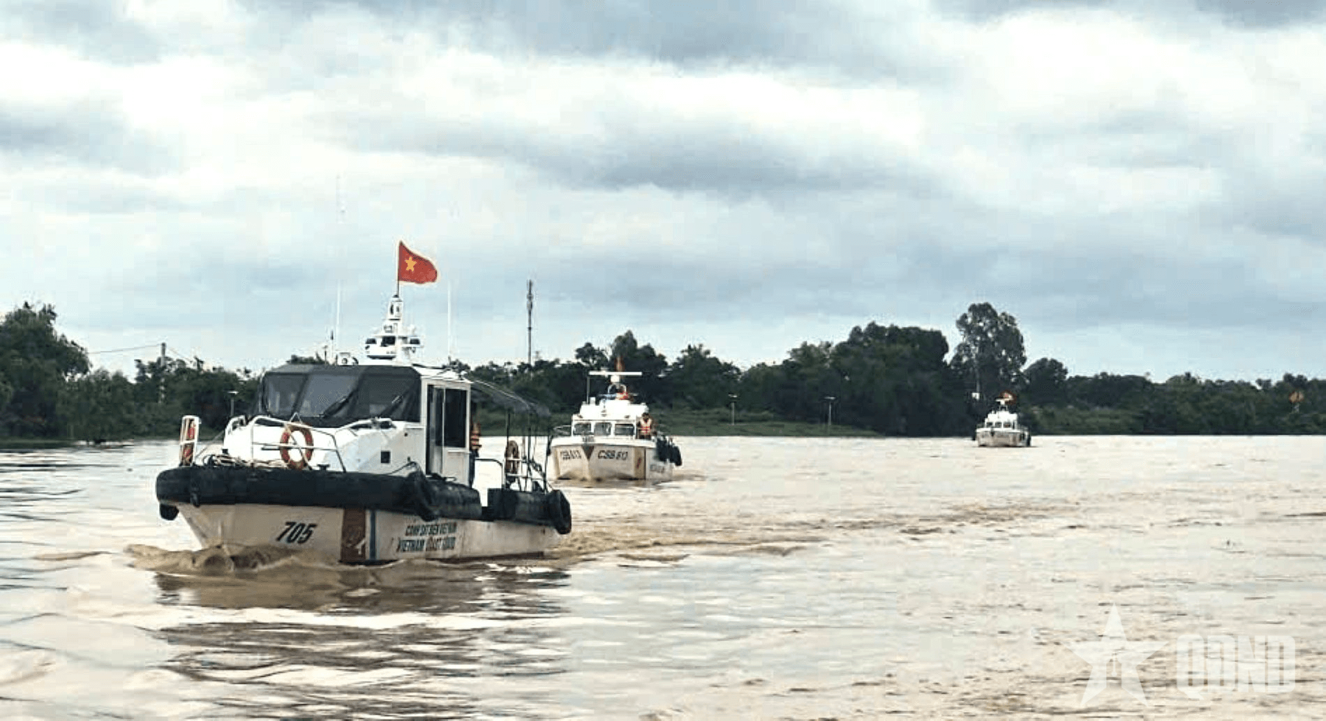 Vùng Cảnh sát biển 2 chủ động triển khai các phương án ứng phó bão số 10