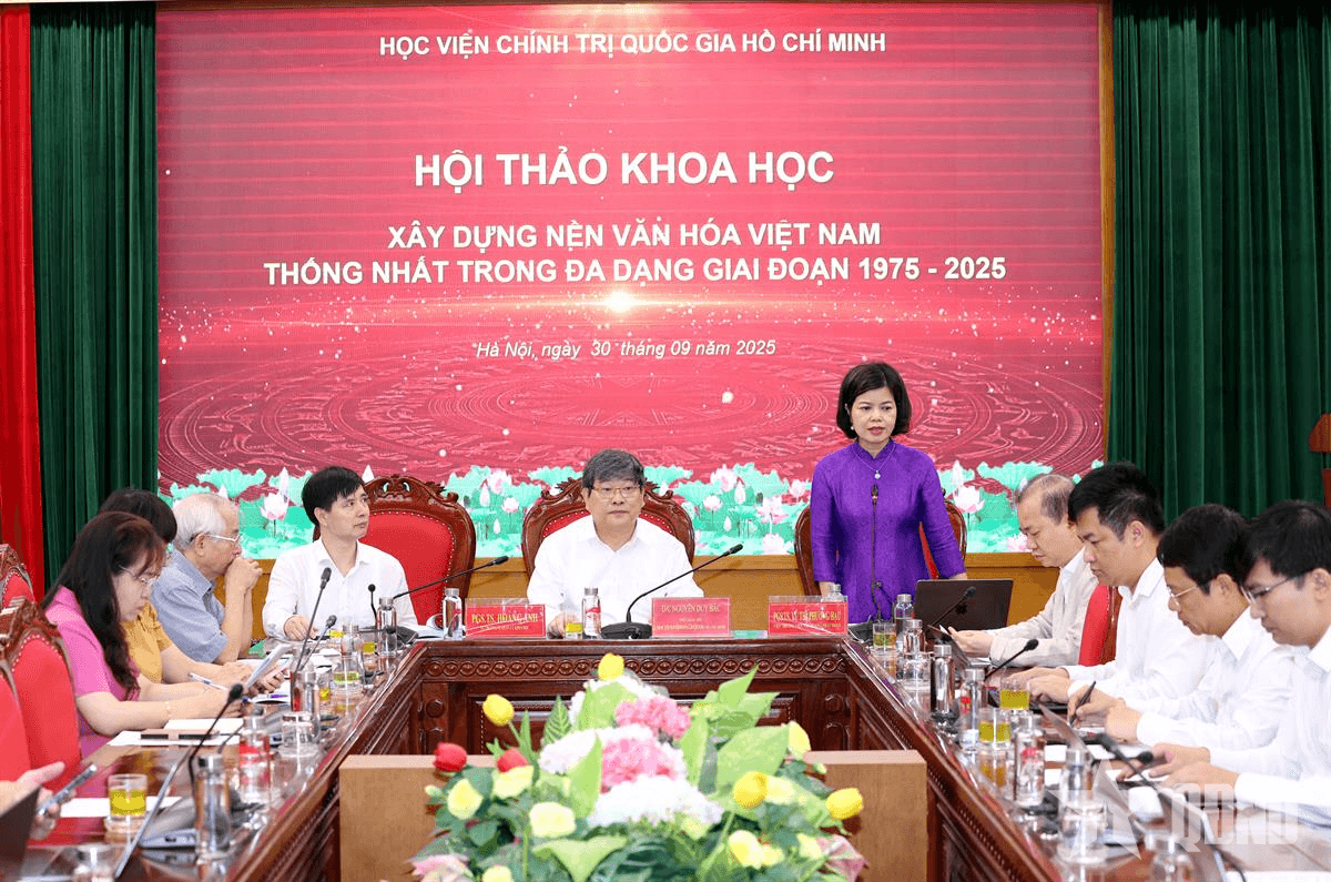 Tiếp tục xây dựng nền văn hóa Việt Nam thống nhất trong đa dạng