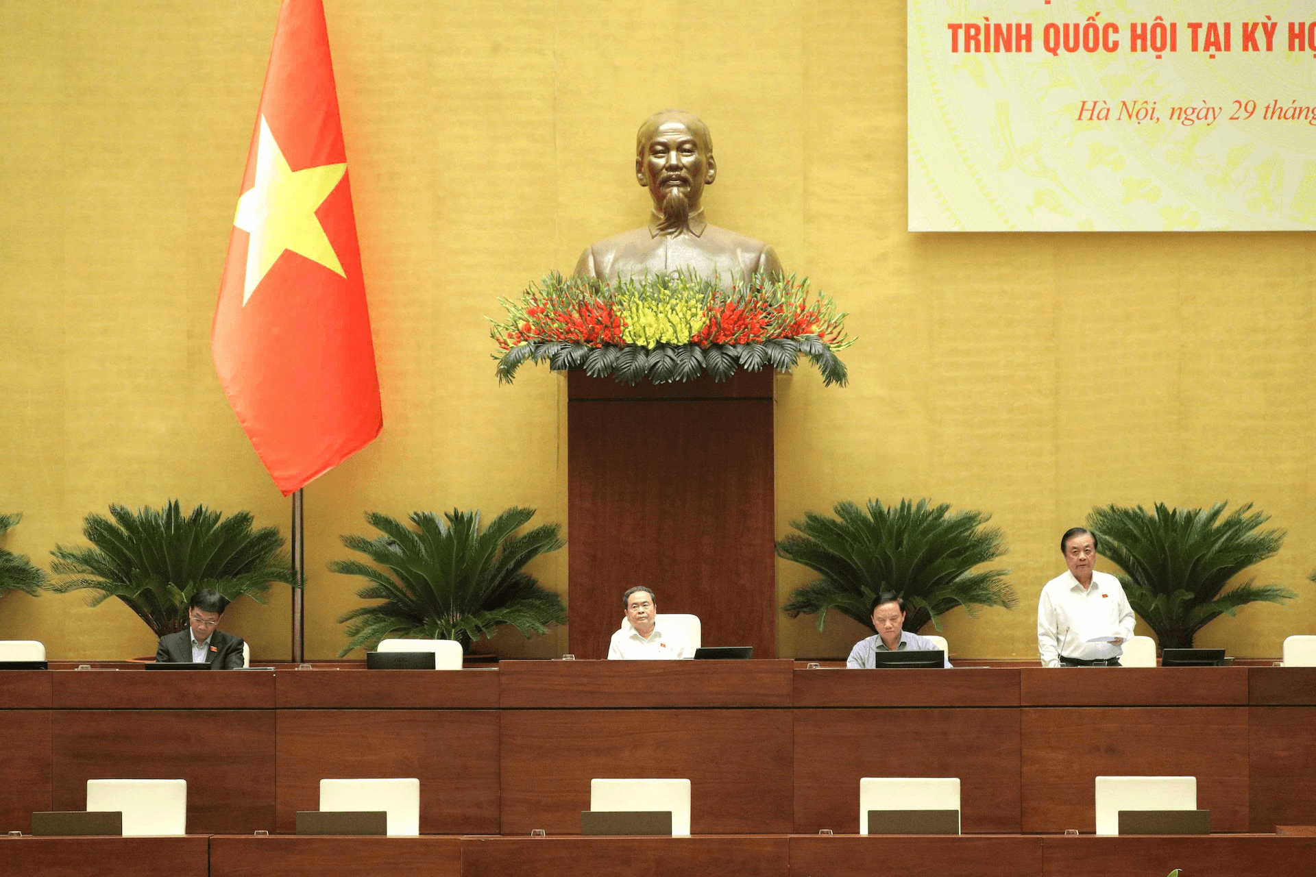 Đề xuất Bộ Quốc phòng là đầu mối thực hiện quản lý nhà nước về tình trạng khẩn cấp