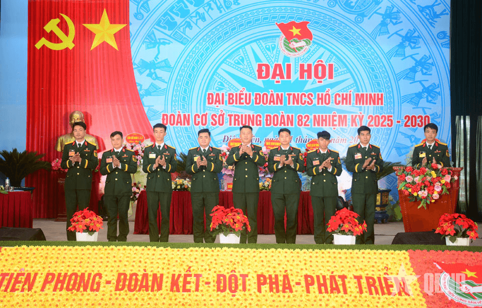 Đột phá đổi mới, nâng cao chất lượng huấn luyện, diễn tập