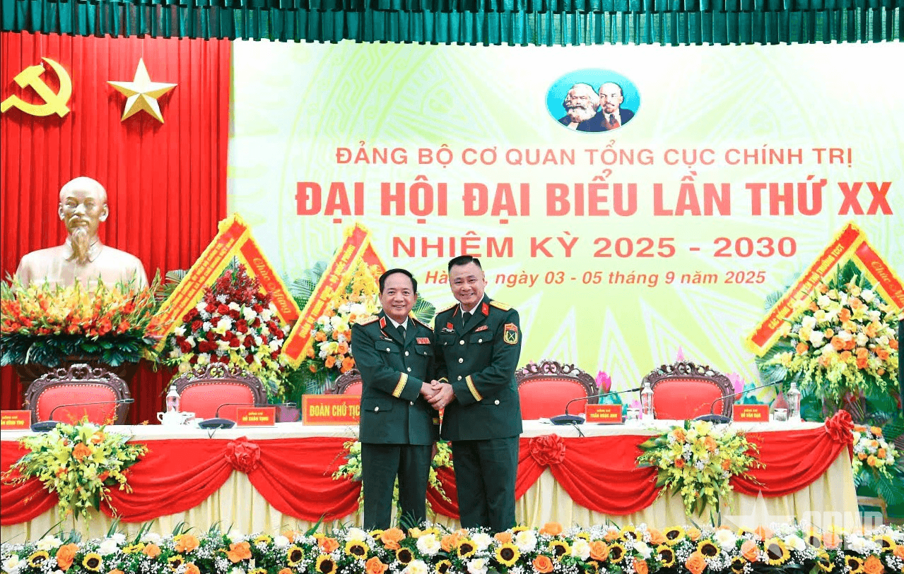 Đại tá, Nghệ sĩ Nhân dân Vũ Tự Long: Nhà hát Chèo Quân đội khẳng định vị thế trong lòng khán giả