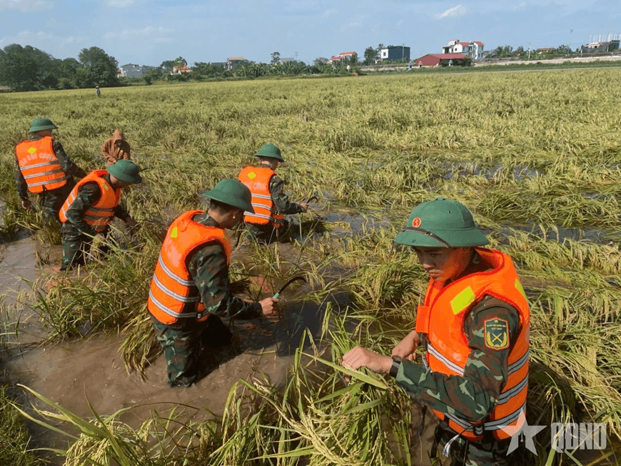 Công điện về tiến hành CTĐ, CTCT trong ứng phó, khắc phục hậu quả bão số 10 và mưa lũ