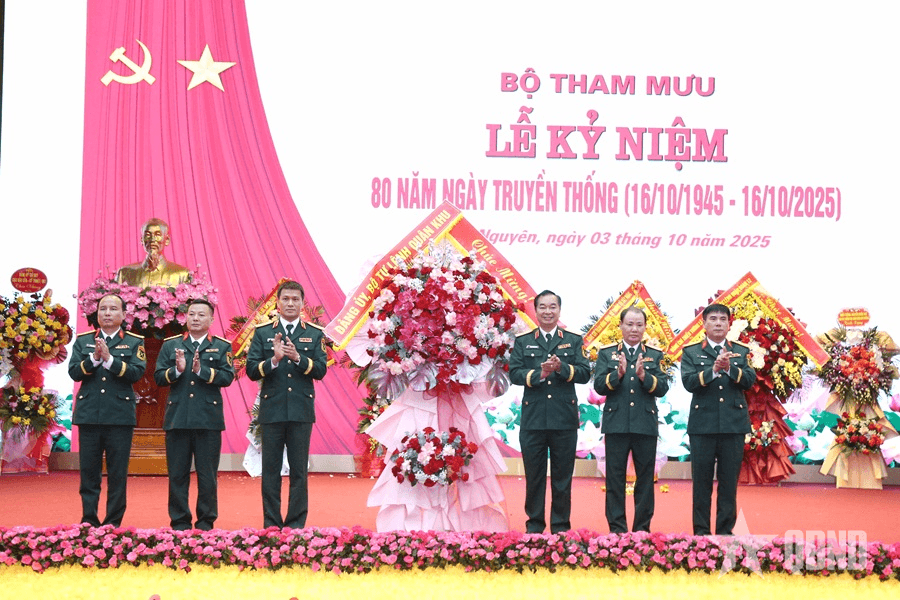 Bộ Tham mưu Quân khu 1 kỷ niệm 80 năm Ngày truyền thống