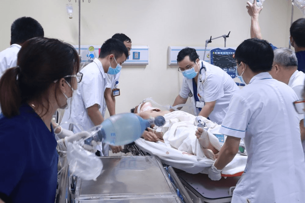Để mọi bệnh nhân đều được cấp cứu trong "thời gian vàng"