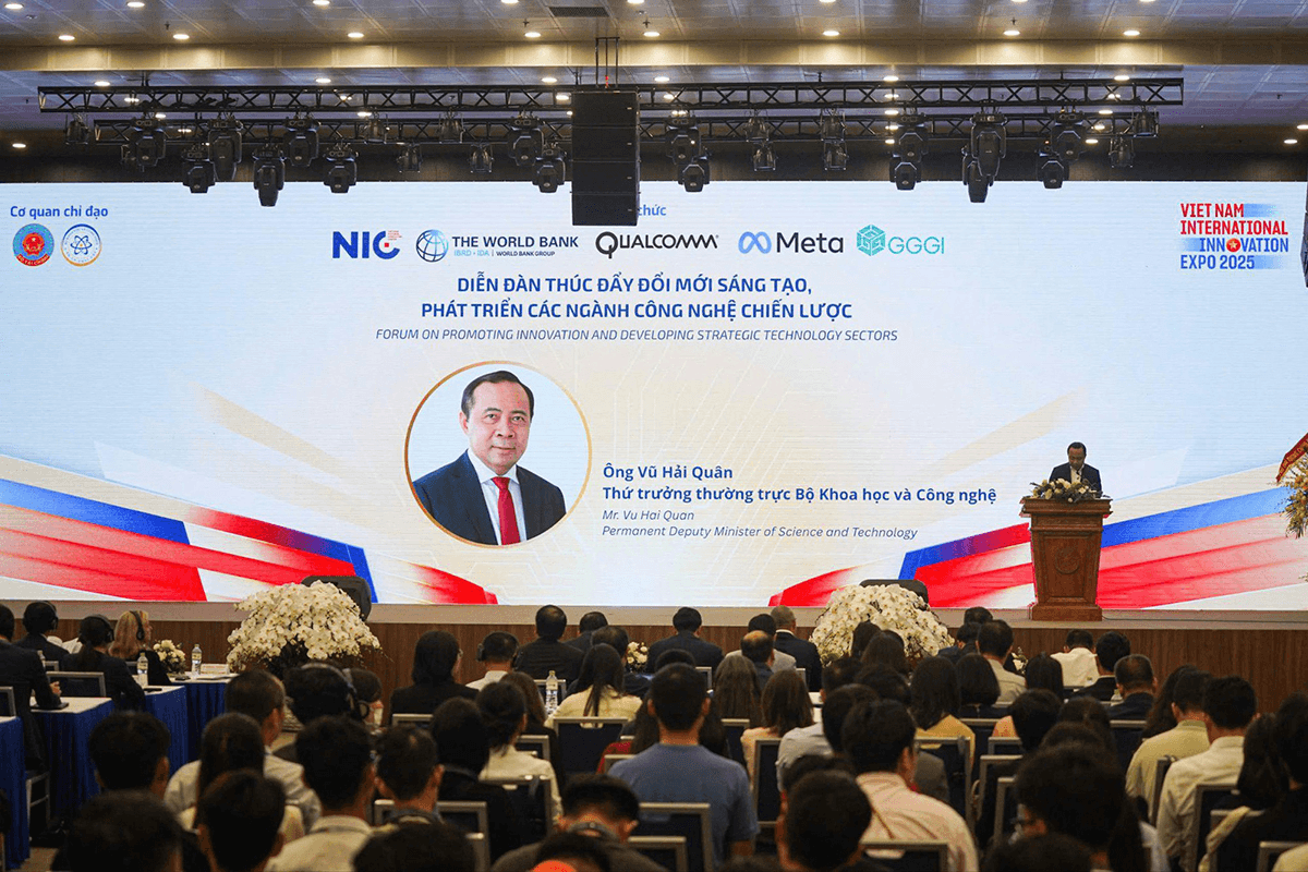 Thúc đẩy đổi mới sáng tạo, phát triển các ngành công nghệ chiến lược
