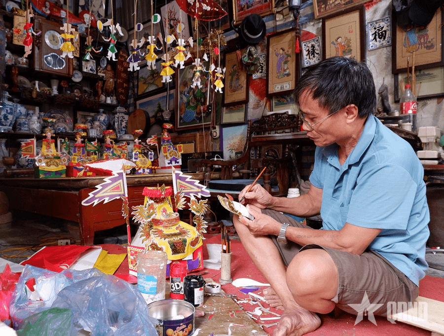 Giữ lửa nghề làm đồ chơi Trung thu