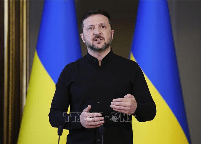 Tổng thống Ukraine đề xuất ngừng bắn trên không