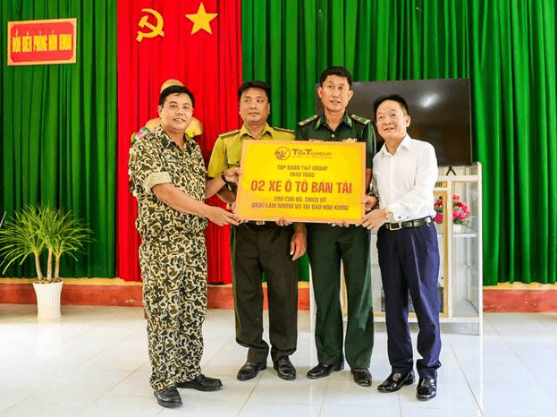 “Bầu Hiển” ủng hộ 5 tỷ đồng để cùng phủ xanh đặc khu Trường Sa của Tổ quốc