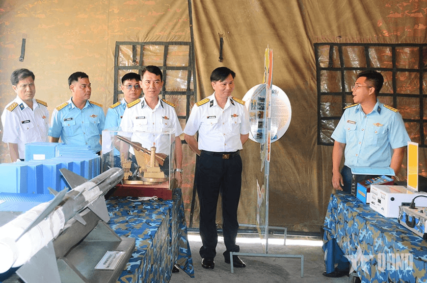 Cụm thi đua khu vực miền Nam (Khối thi đua số 3 - Bộ Quốc phòng) tham quan, học tập kinh nghiệm tại Sư đoàn 367
