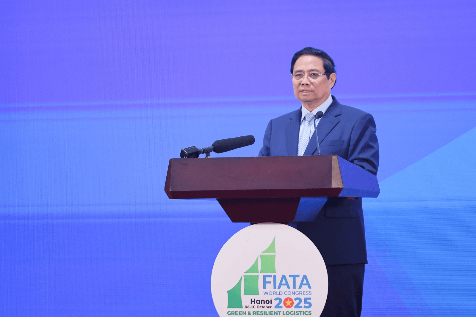 Thủ tướng Phạm Minh Chính: Thực hiện "5 đẩy mạnh" phát triển logistics toàn cầu theo hướng xanh, số, bền vững