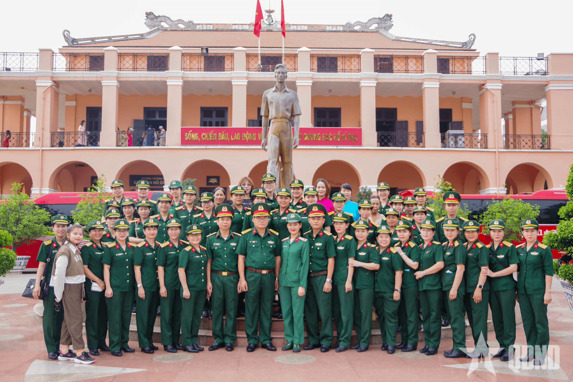 Hội Phụ nữ Bộ Tham mưu Quân khu 7: Gieo yêu thương, gặt hạnh phúc