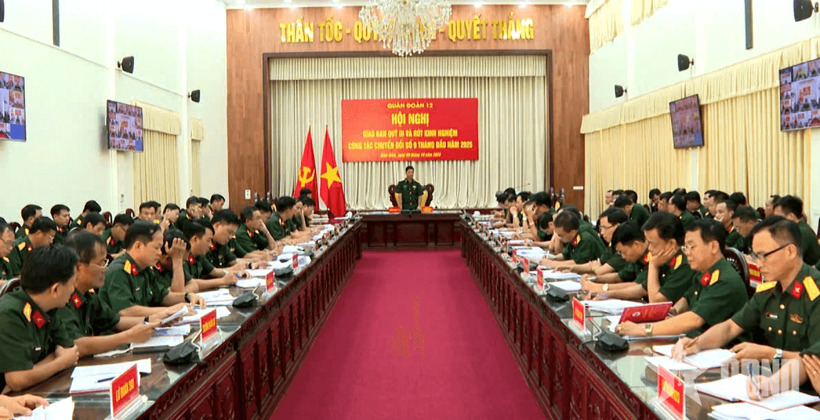 Quân đoàn 12 tổ chức hội nghị rút kinh nghiệm công tác chuyển đổi số