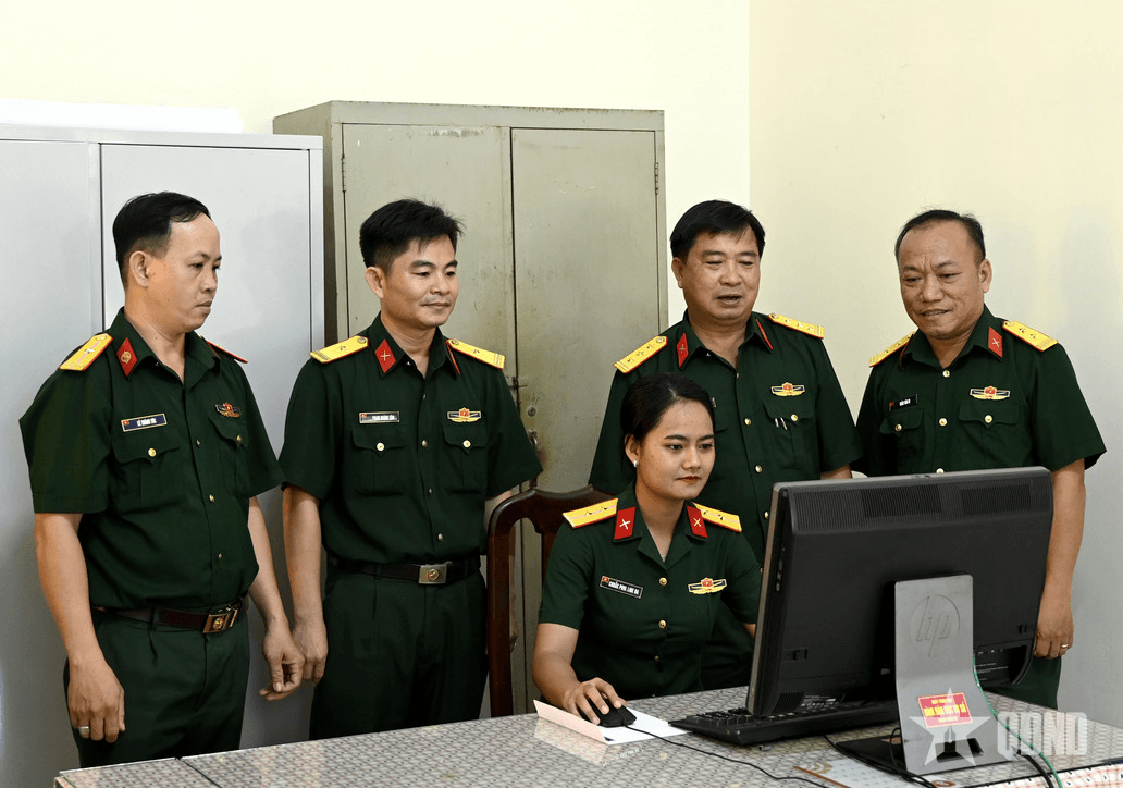 Quân khu 9: Kiểm tra công tác cải cách hành chính và chuyển đổi số tại Bộ CHQS tỉnh An Giang