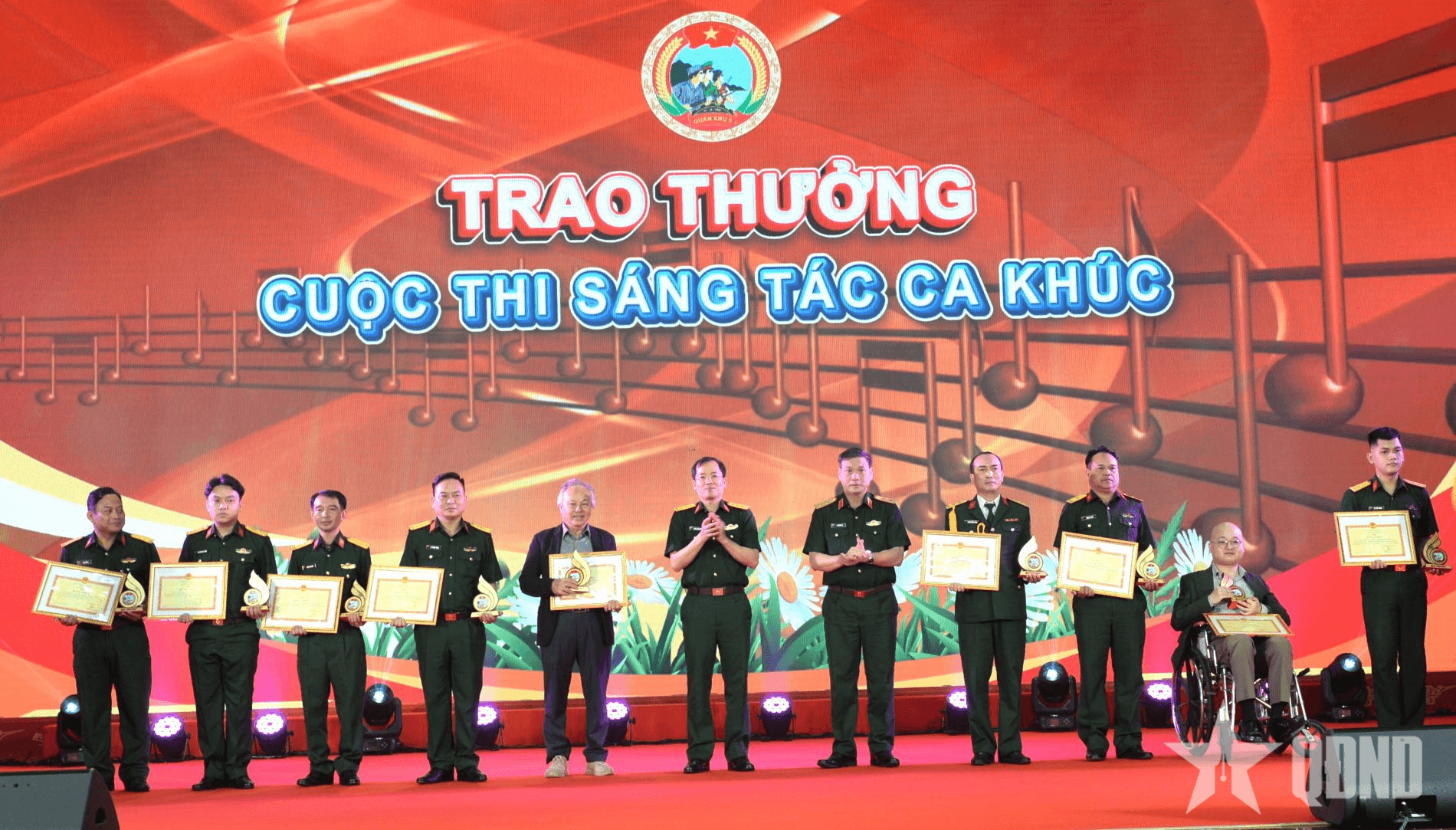 Quân khu 5 trao thưởng các hoạt động chào mừng kỷ niệm 80 năm Ngày truyền thống LLVT Quân khu
