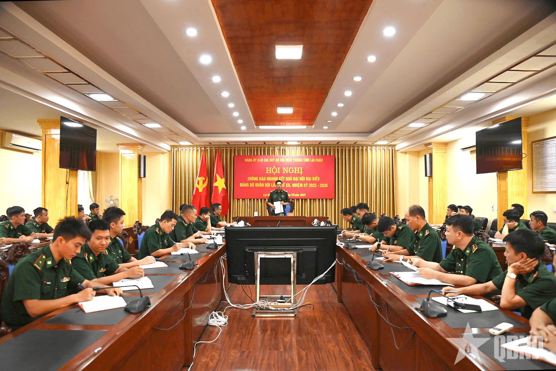 Nắm vững tinh thần nghị quyết, vận dụng sáng tạo vào công tác biên phòng