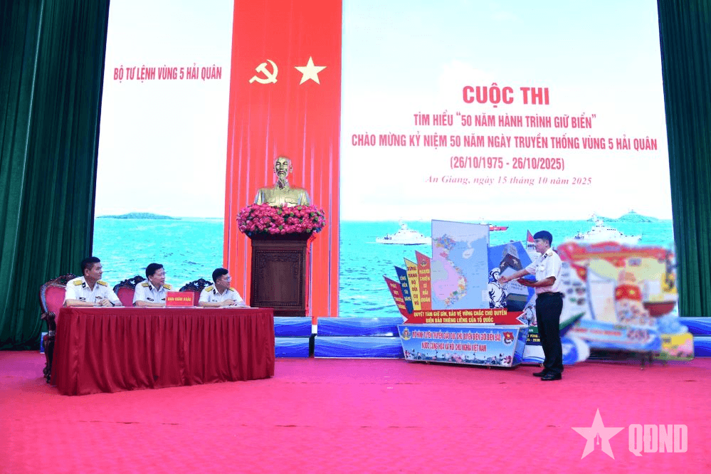 Vùng 5 Hải quân thi tìm hiểu “50 năm hành trình giữ biển”