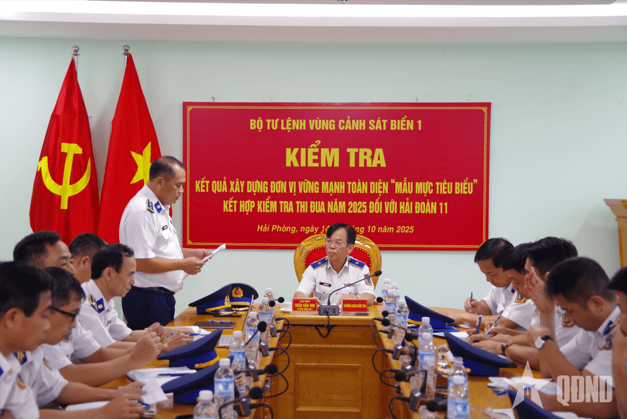 Bộ tư lệnh Vùng Cảnh sát biển 1 kiểm tra xây dựng đơn vị vững mạnh toàn diện “mẫu mực, tiêu biểu” tại Hải đoàn 11