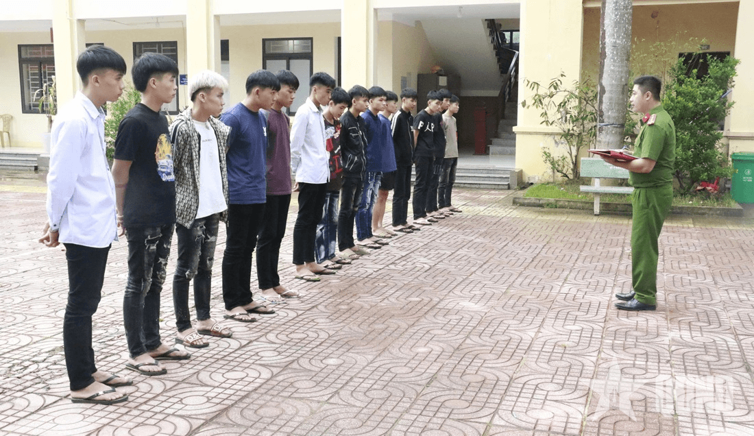 Nghệ An: Bắt giữ 15 đối tượng gây rối trật tự công cộng