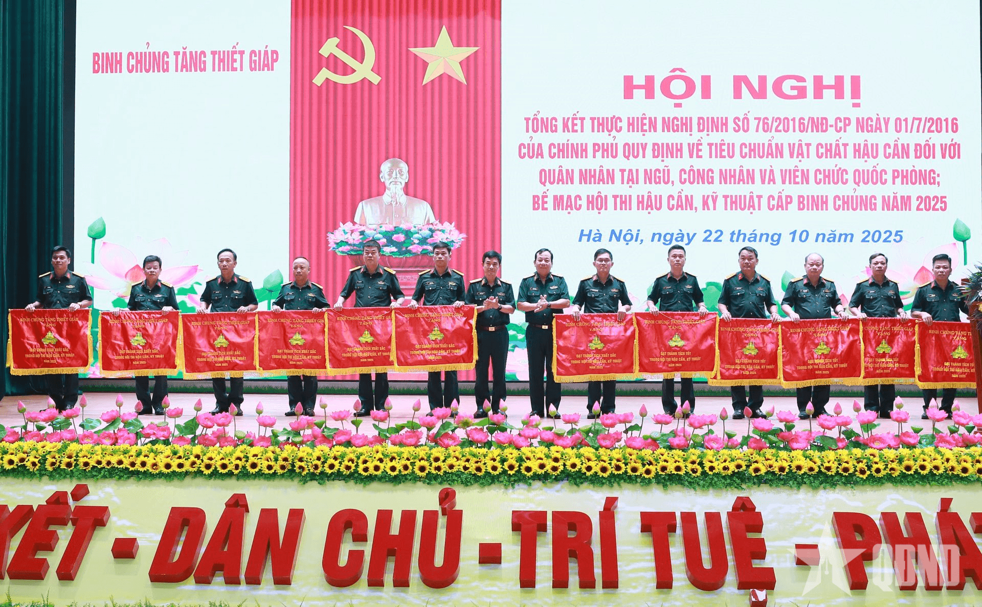 Binh chủng Tăng thiết giáp tổng kết thực hiện Nghị định số 76 và bế mạc Hội thi hậu cần - kỹ thuật năm 2025
