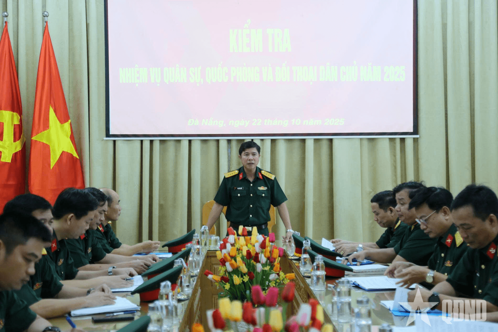 Binh chủng Thông tin liên lạc kiểm tra toàn diện tại Quân khu 5