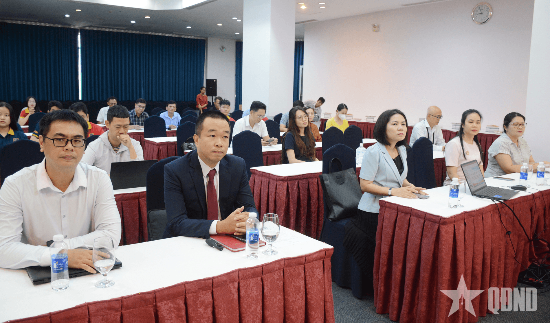 Tập huấn chính sách, pháp luật kinh doanh có trách nhiệm trong lĩnh vực khoa học công nghệ