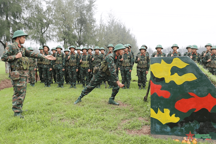 Thi đua thực chất