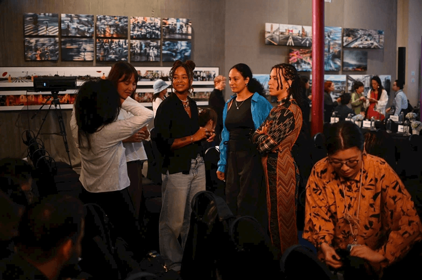 Khai mạc Photo Hanoi’ 25 - Biennale Nhiếp ảnh quốc tế mùa thứ ba