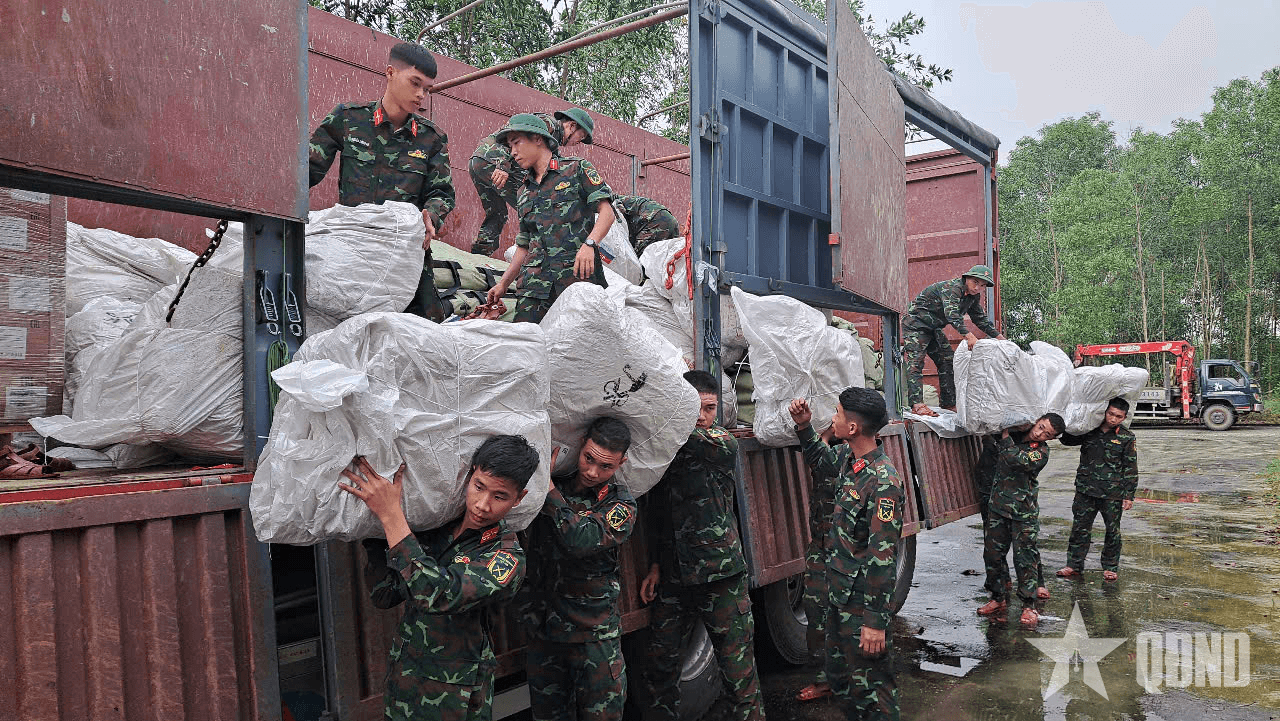 TP Huế tiếp nhận hàng viện trợ khẩn cấp của Chính phủ Liên bang Nga