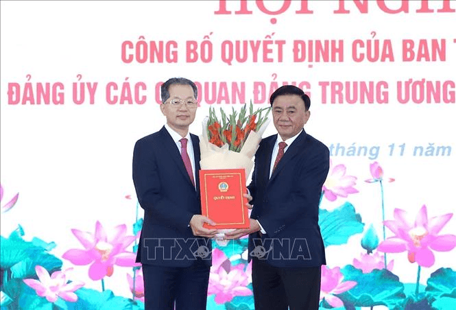 Đồng chí Nguyễn Văn Quảng giữ chức Bí thư Đảng ủy Tòa án nhân dân tối cao