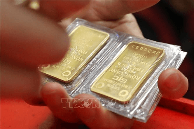 Giá vàng hôm nay (trưa 5-11): Giảm sốc