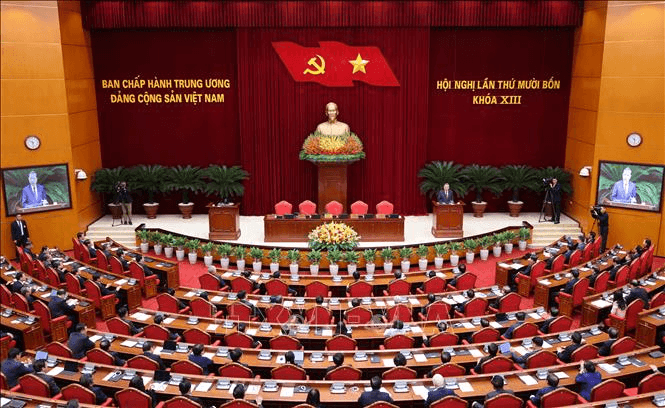 Vững bước, bứt phá