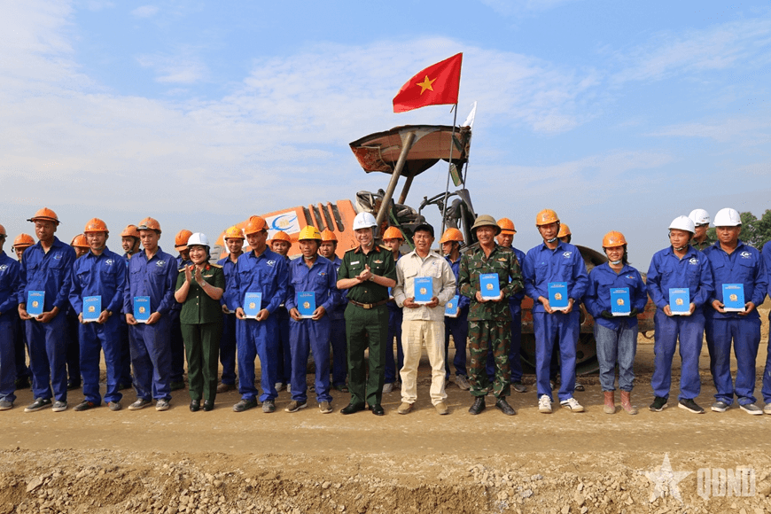 Người lao động có hoàn cảnh khó khăn được hỗ trợ 1,3 triệu đồng/người dịp Tết Bính Ngọ 2026
