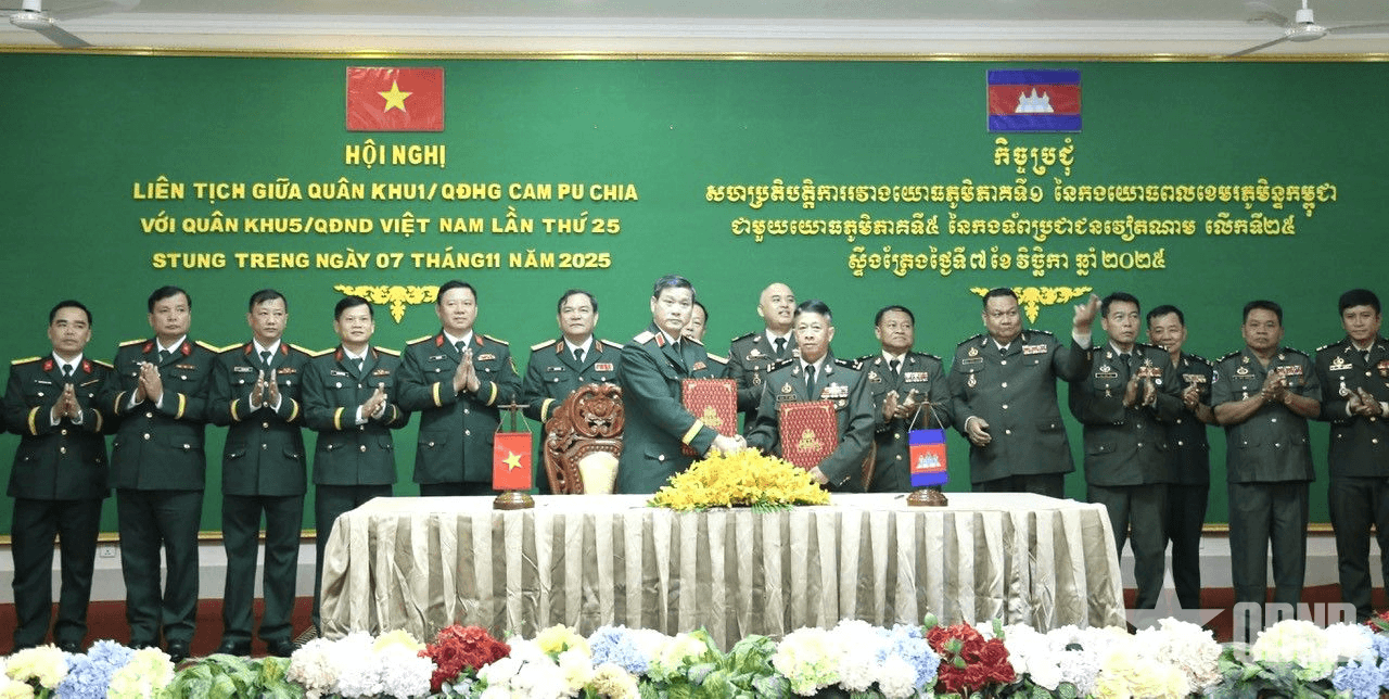 Hội nghị liên tịch giữa Quân khu 5 (Quân đội nhân dân Việt Nam) và Quân khu 1 (Quân đội Hoàng gia Campuchia)