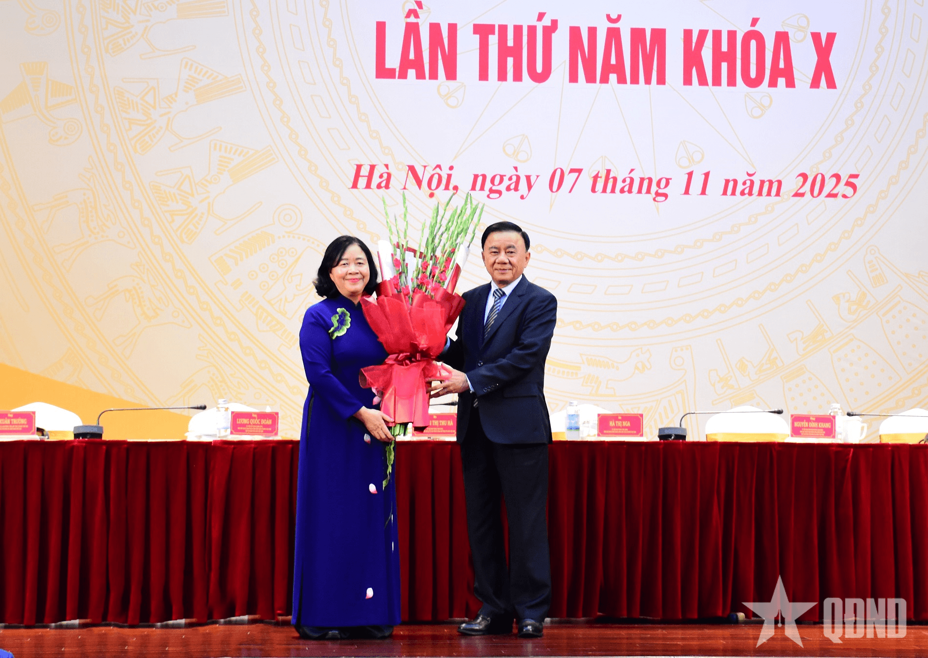 Đồng chí Bùi Thị Minh Hoài được hiệp thương cử giữ chức Chủ tịch Ủy ban Trung ương MTTQ Việt Nam khóa X