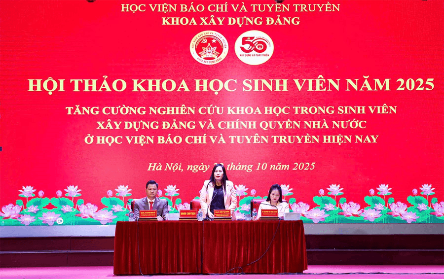 Khoa Xây dựng Đảng (Học viện Báo chí và Tuyên truyền) được Chủ tịch nước tặng Huân chương Lao động hạng Ba
