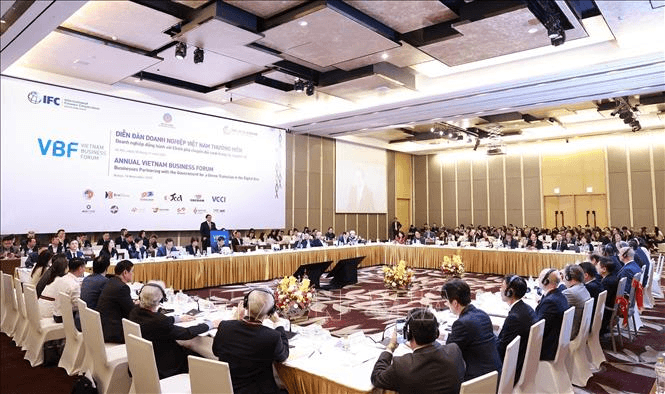 Thủ tướng Phạm Minh Chính dự Diễn đàn doanh nghiệp Việt Nam thường niên