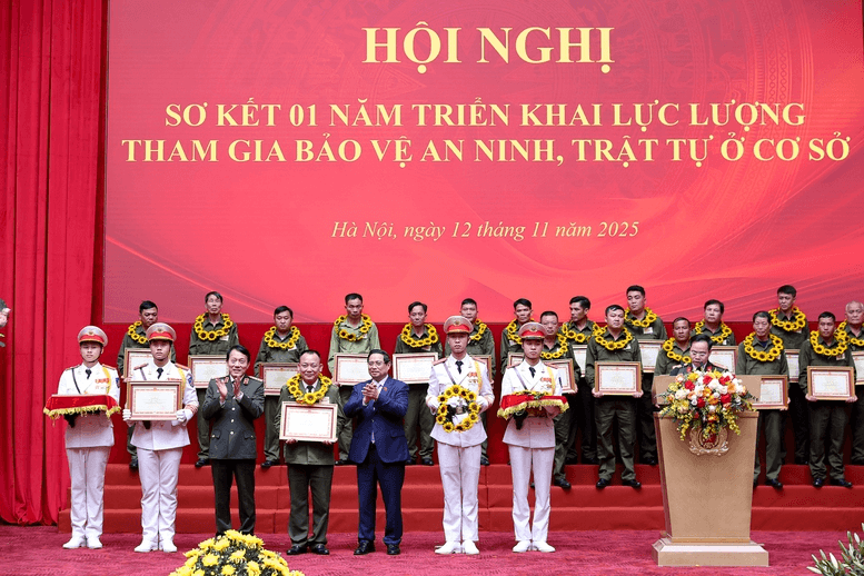 Thủ tướng Phạm Minh Chính: Lực lượng bảo vệ an ninh, trật tự ở cơ sở tận tâm, tận tụy, tận lực vì nhân dân