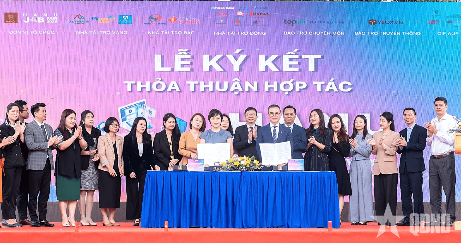 Hơn 4.000 sinh viên Hà Nội được tiếp cận cơ hội tuyển dụng