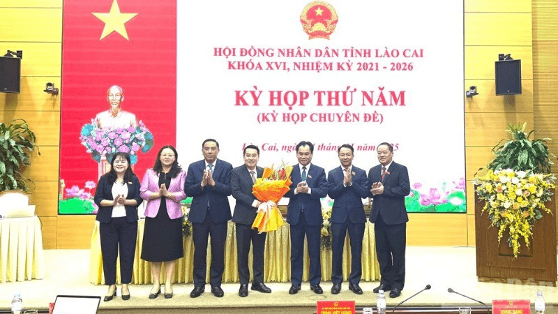 Đồng chí Nguyễn Tuấn Anh giữ chức Chủ tịch Ủy ban nhân dân tỉnh Lào Cai