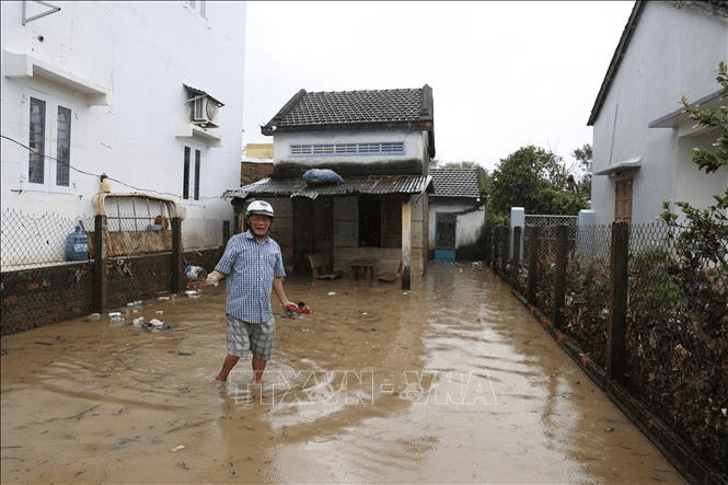 Bộ Công an cảnh báo về tin giả liên quan đến mưa lũ miền Trung