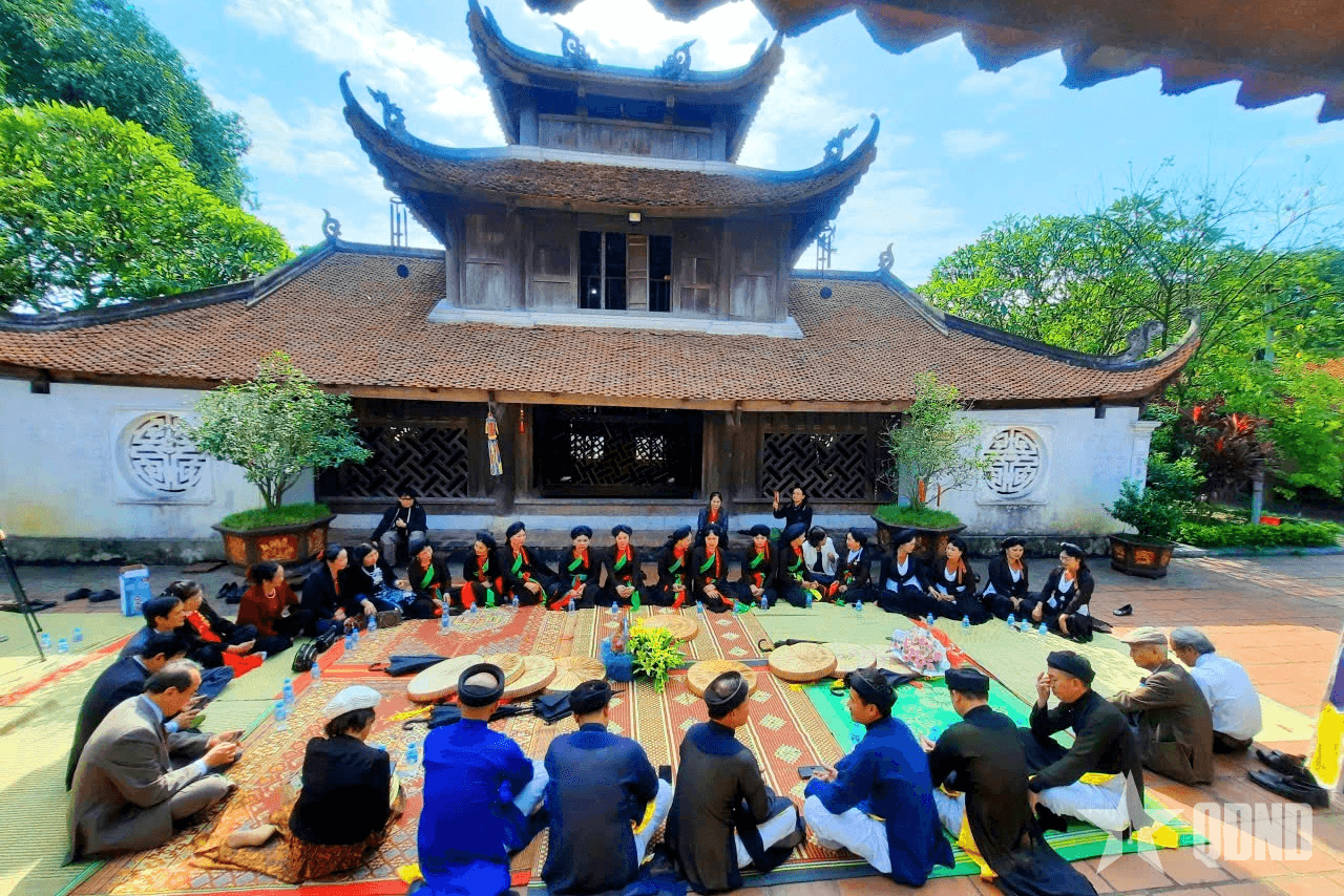 Giữ gìn nét đẹp di sản qua chương trình du ca quan họ