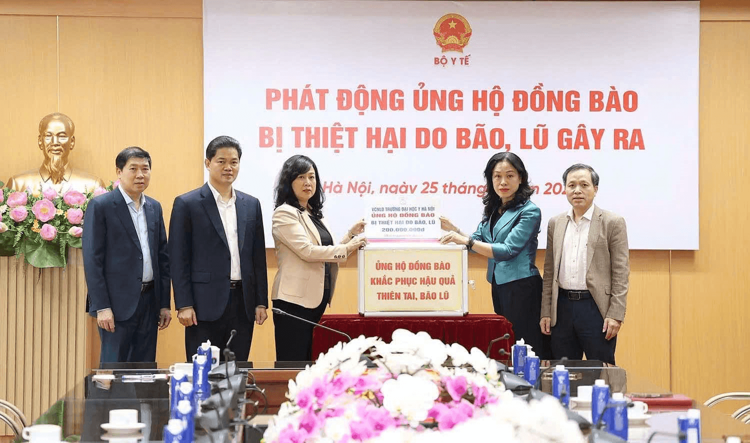 Bộ Y tế phát động ủng hộ đồng bào miền Trung, Tây Nguyên bị thiệt hại do bão, lũ